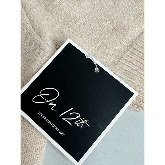 Short Sleeve Rhinestone Buttons Women’s Medium 12th young contenporary sweater - Picture 13 of 13